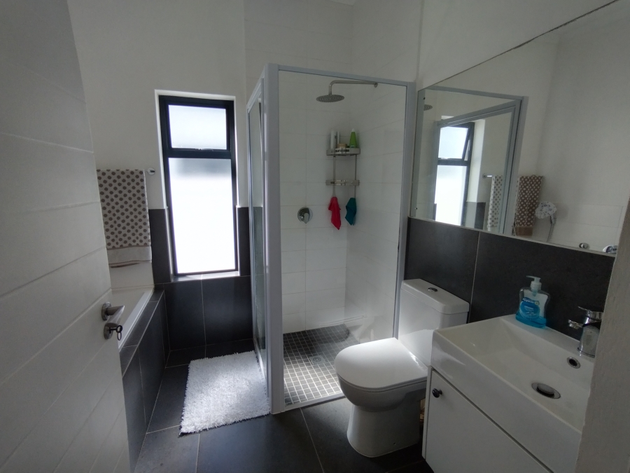 2 Bedroom Property for Sale in Laguna Western Cape